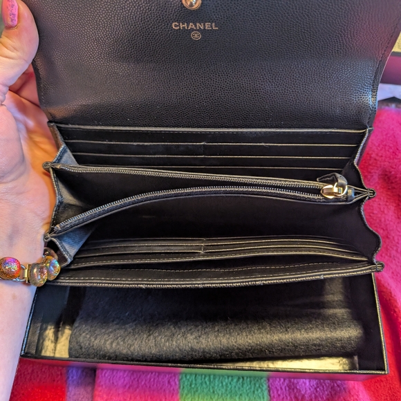 Chanel Black Quilted Wallet - Picture 10 of 15